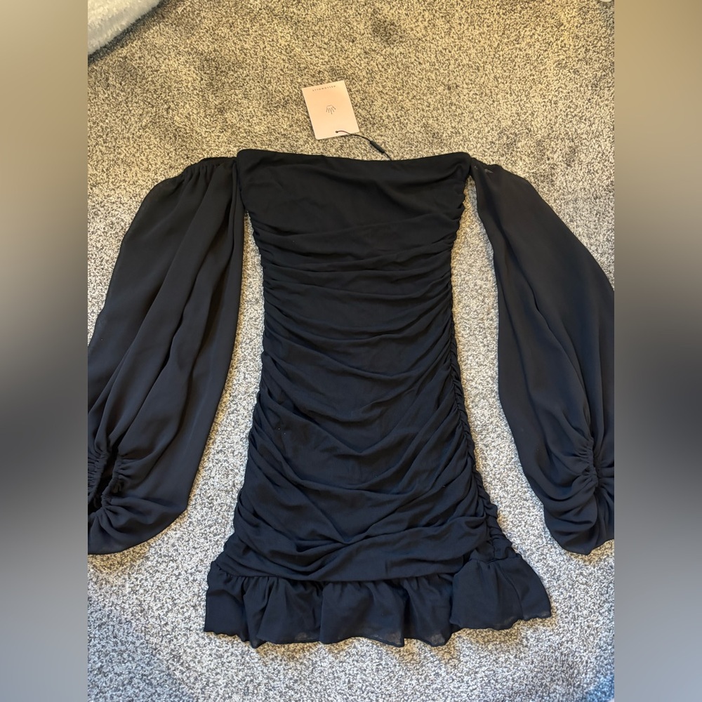 Hello Molly Sleeved Mini Dress